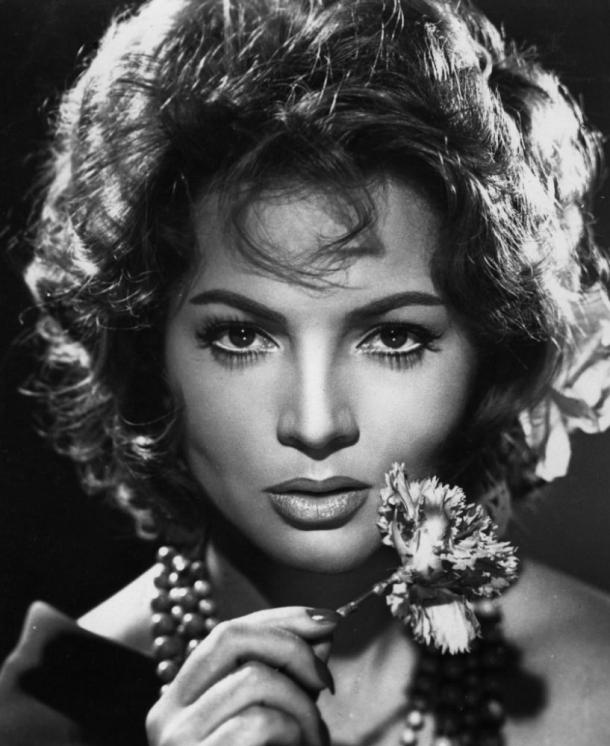 sara-montiel-en-su-juventud