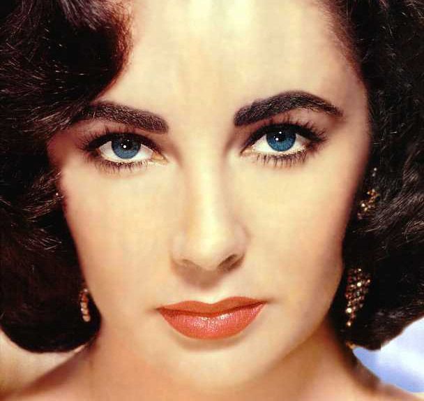 Elizabeth Tylor eneatipo